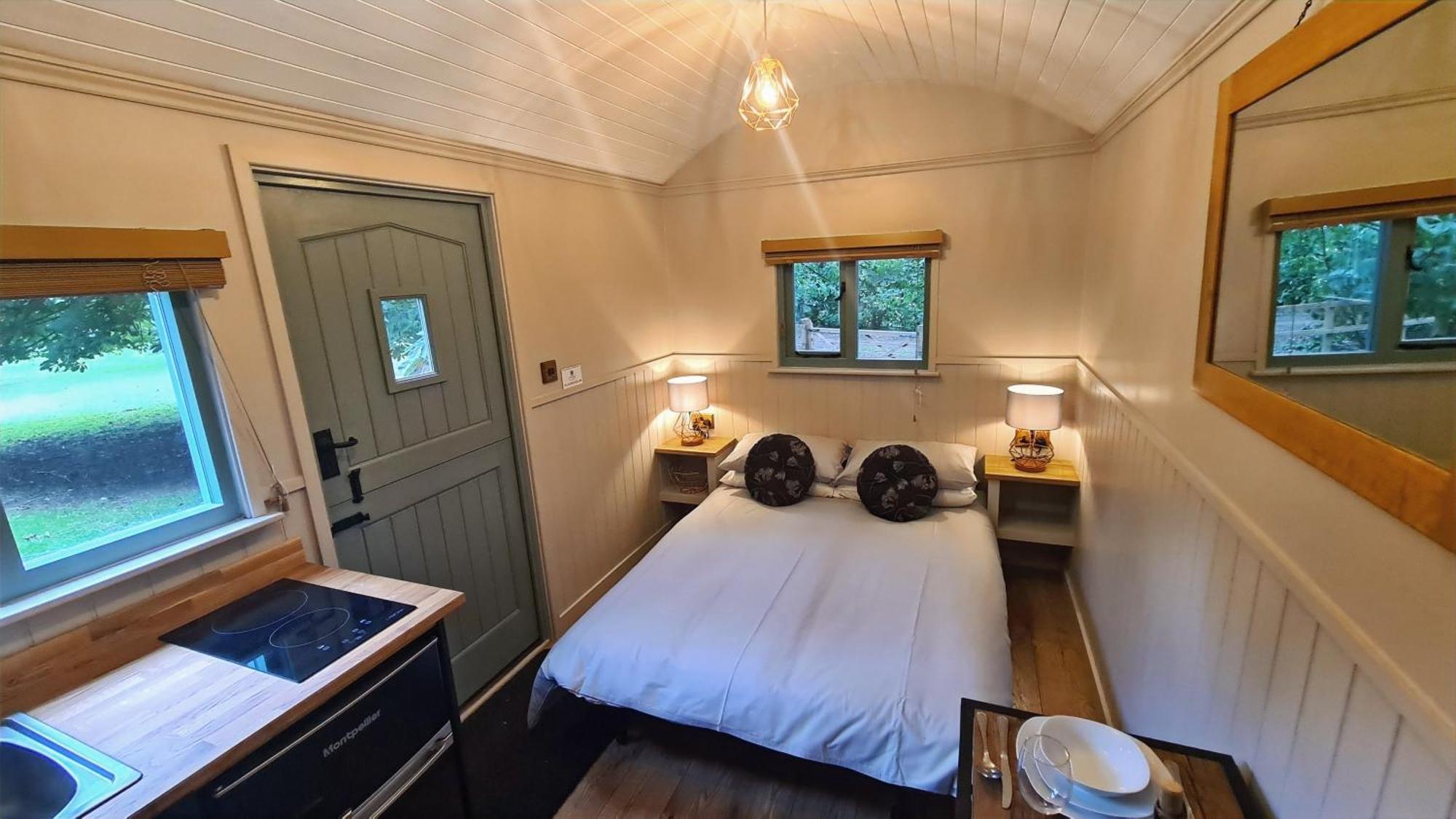 Horsley Hale Farm Glamping Hotel Ely Quarto foto