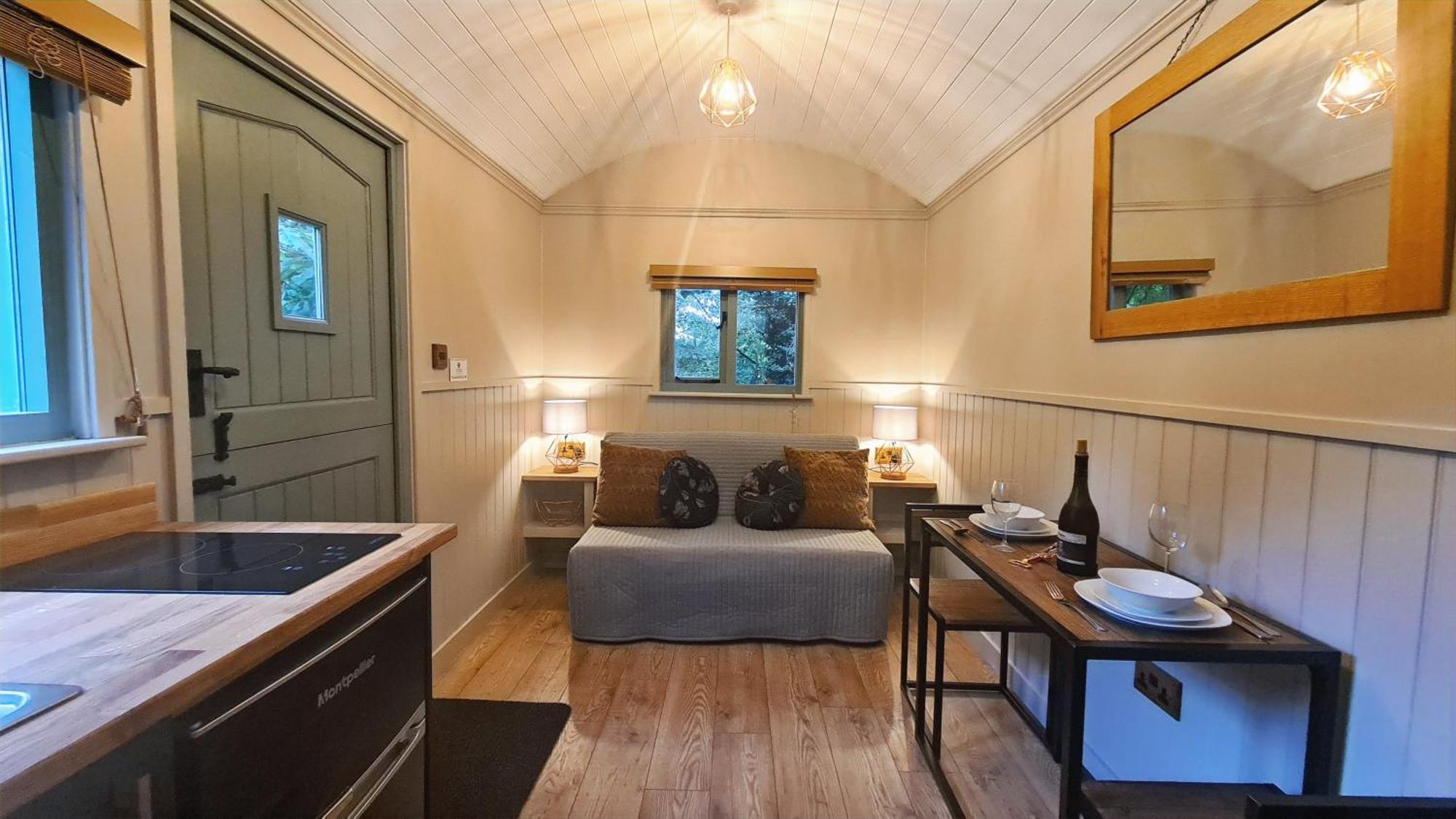 Horsley Hale Farm Glamping Hotel Ely Quarto foto
